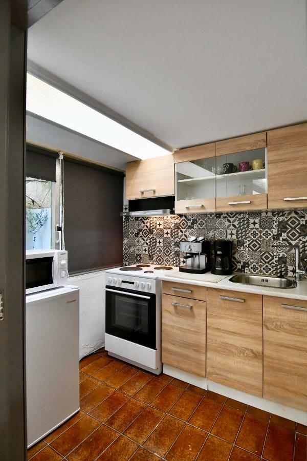 Comfortable, Spacious Studio @ Kolonaki Athens Luaran gambar