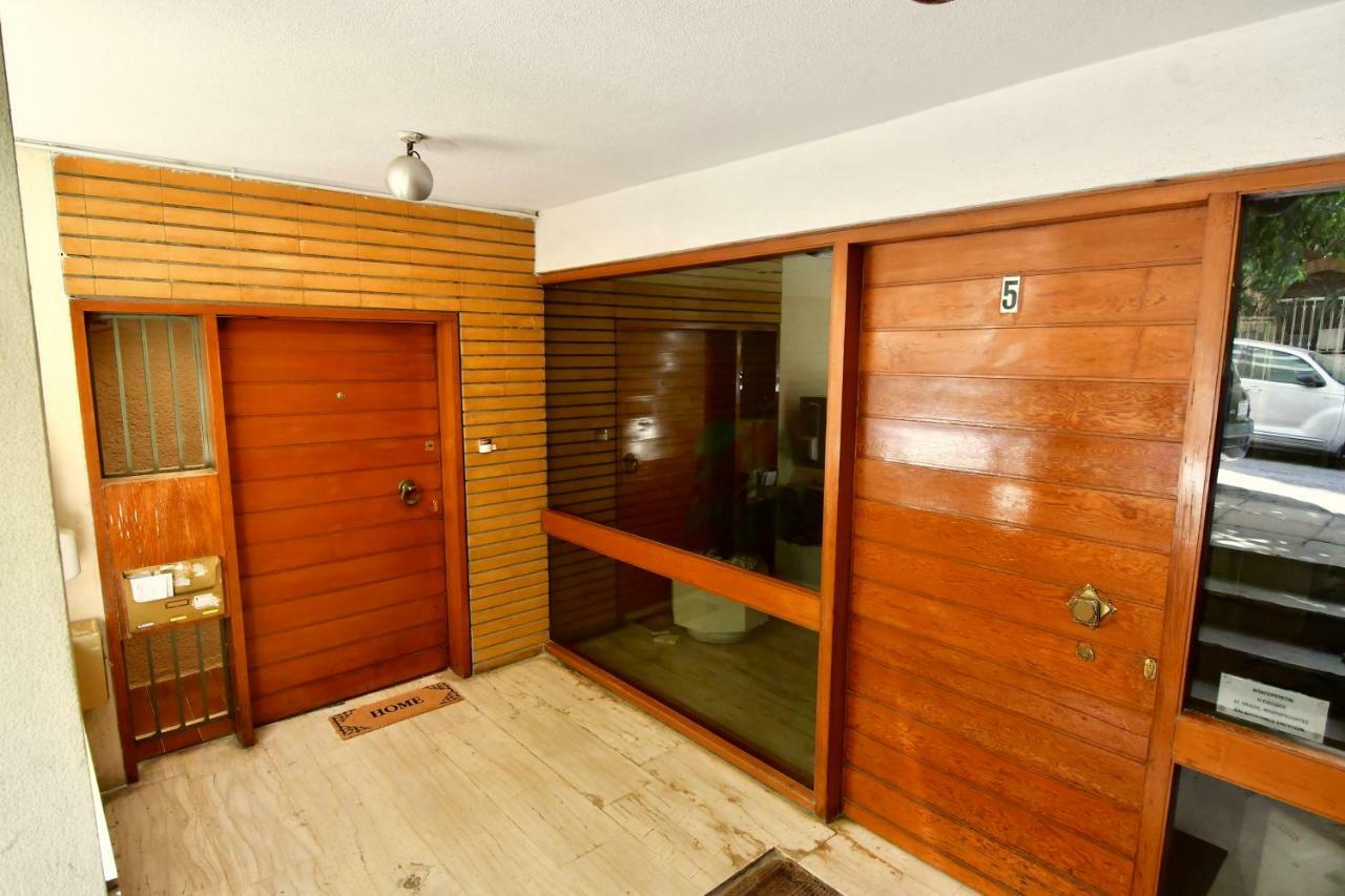 Comfortable, Spacious Studio @ Kolonaki Athens Luaran gambar